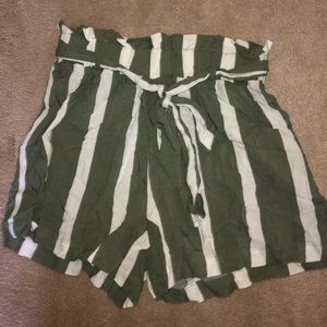 striped flowy shorts